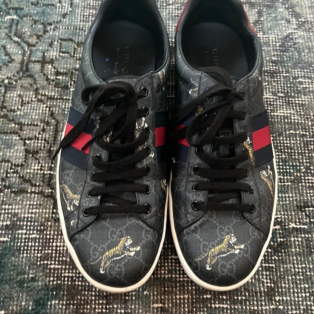 Men’s Gucci Sneakers size 12